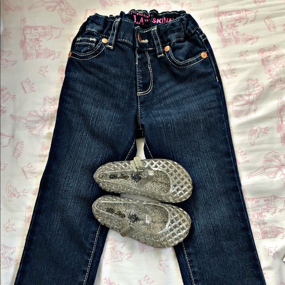 Children’s Place 2T girl jean + Jelly silver shoes